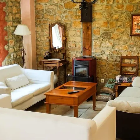 Сasa de vacaciones La Bernarda I La Rad